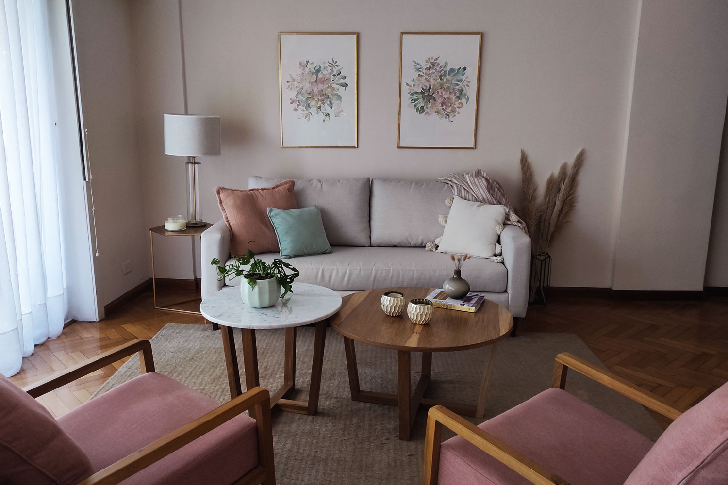slide-livingroom